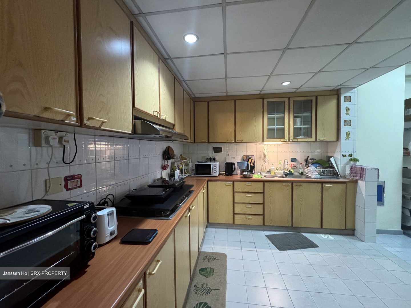 Cherry Hill Condominium (D19), Condominium #595089501